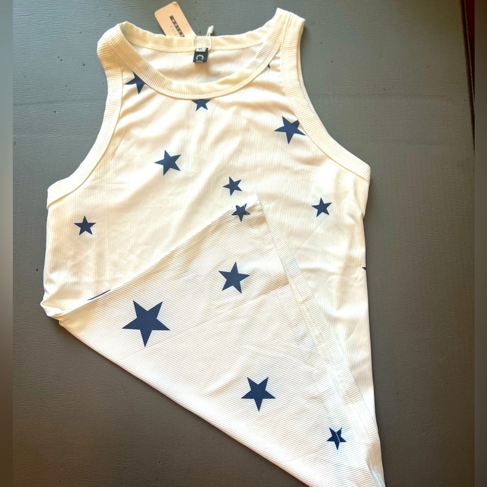 White Tank Top with Blue Stars.. perfect for Fourth of July or summer 🇺🇸 L/XL